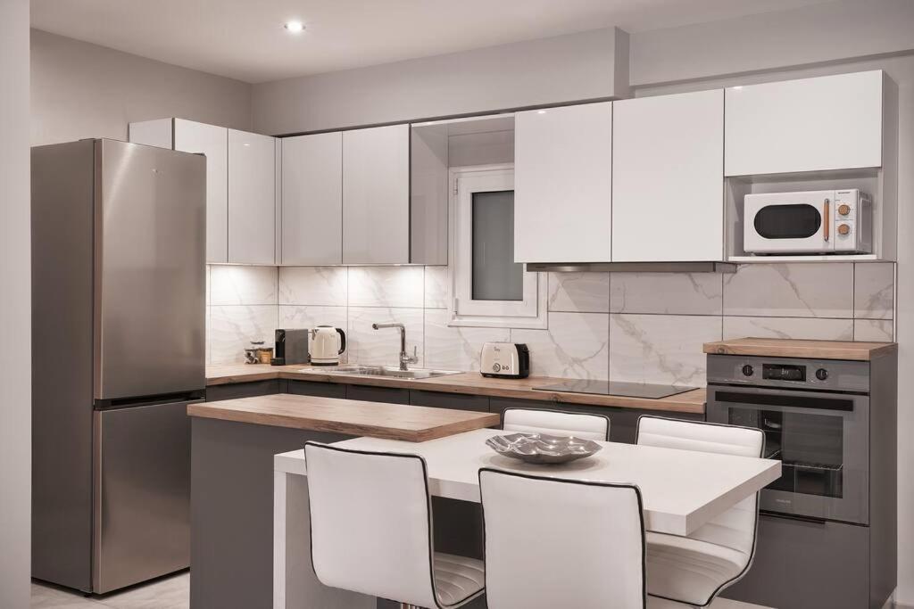 Fix 2Bd Apartment With Parthenon View Athén Kültér fotó